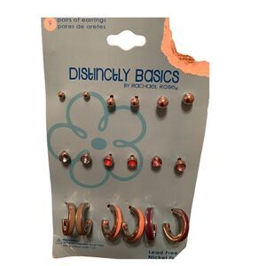🌼🌼Distinctly Basics 9 pair earrings. NWOT🌼🌼